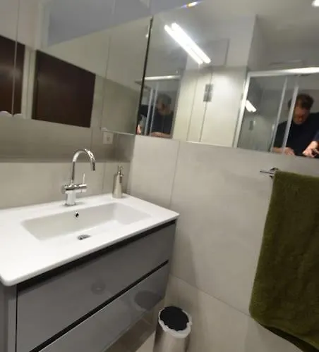 7 Lage Mit Garage Naehe Koeln Bonn Apartmán