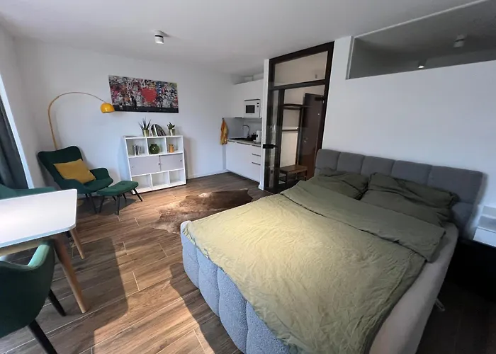 7 Lage Mit Garage Naehe Koeln Bonn Siegburg